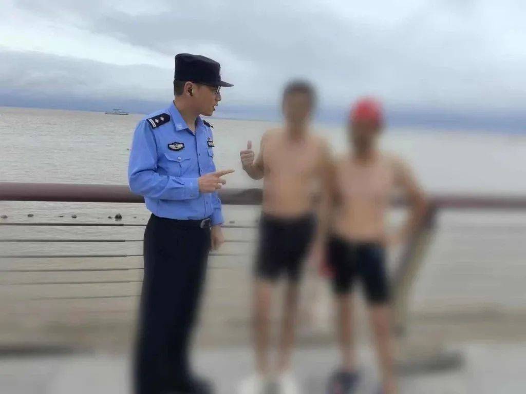 “山陀儿”调整！假后期天气变数！沪深交易所7日测试！游客缆车坠落！1千万大奖无人领