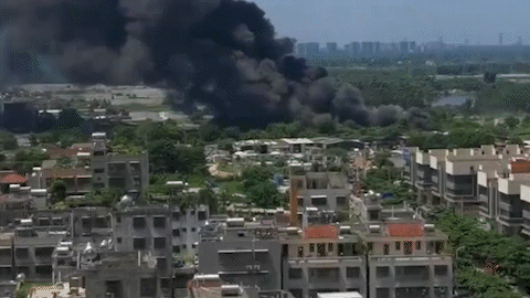 违规施工动火作业，违法！