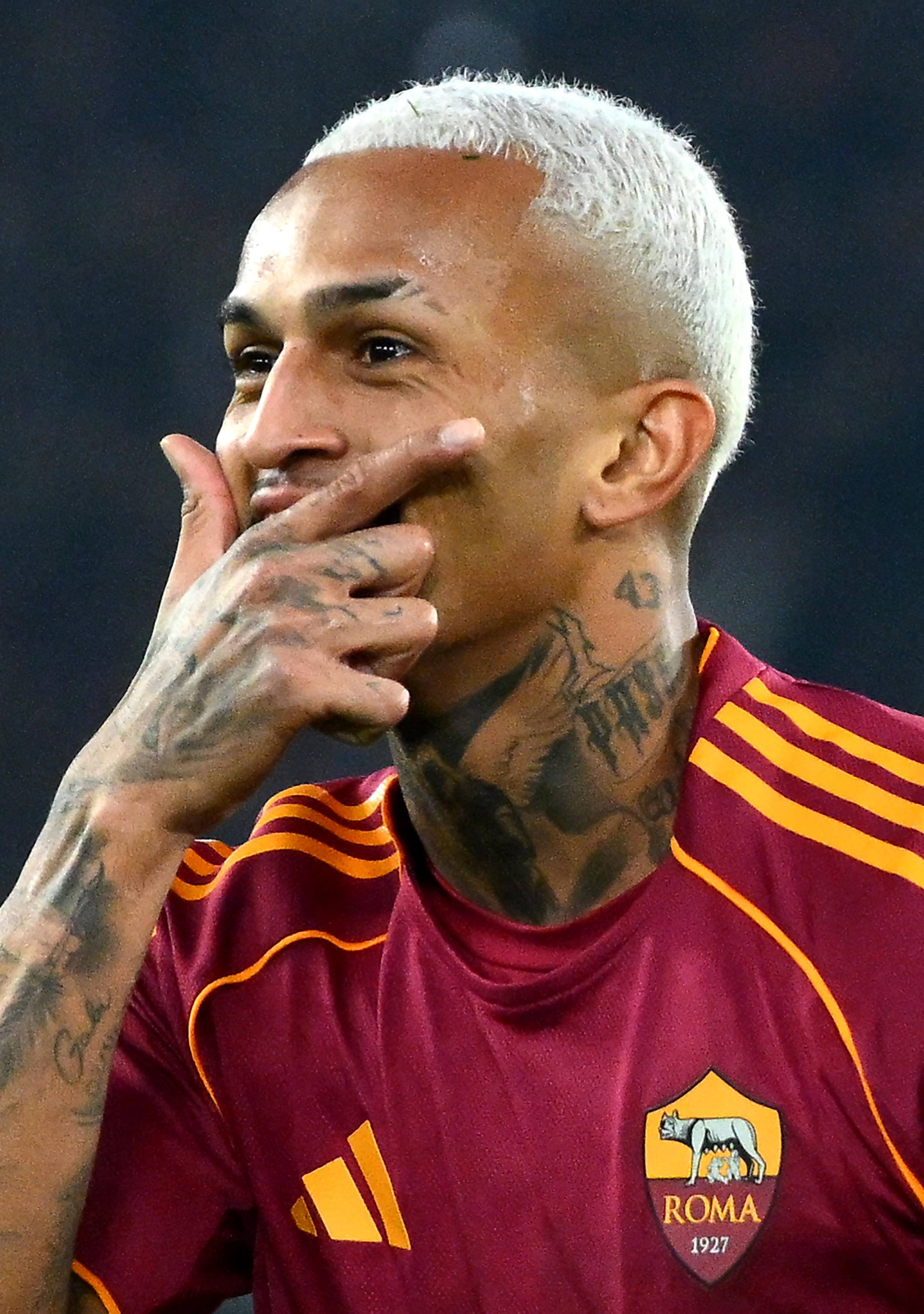 （外代二线）足球——意甲：罗马胜科莫