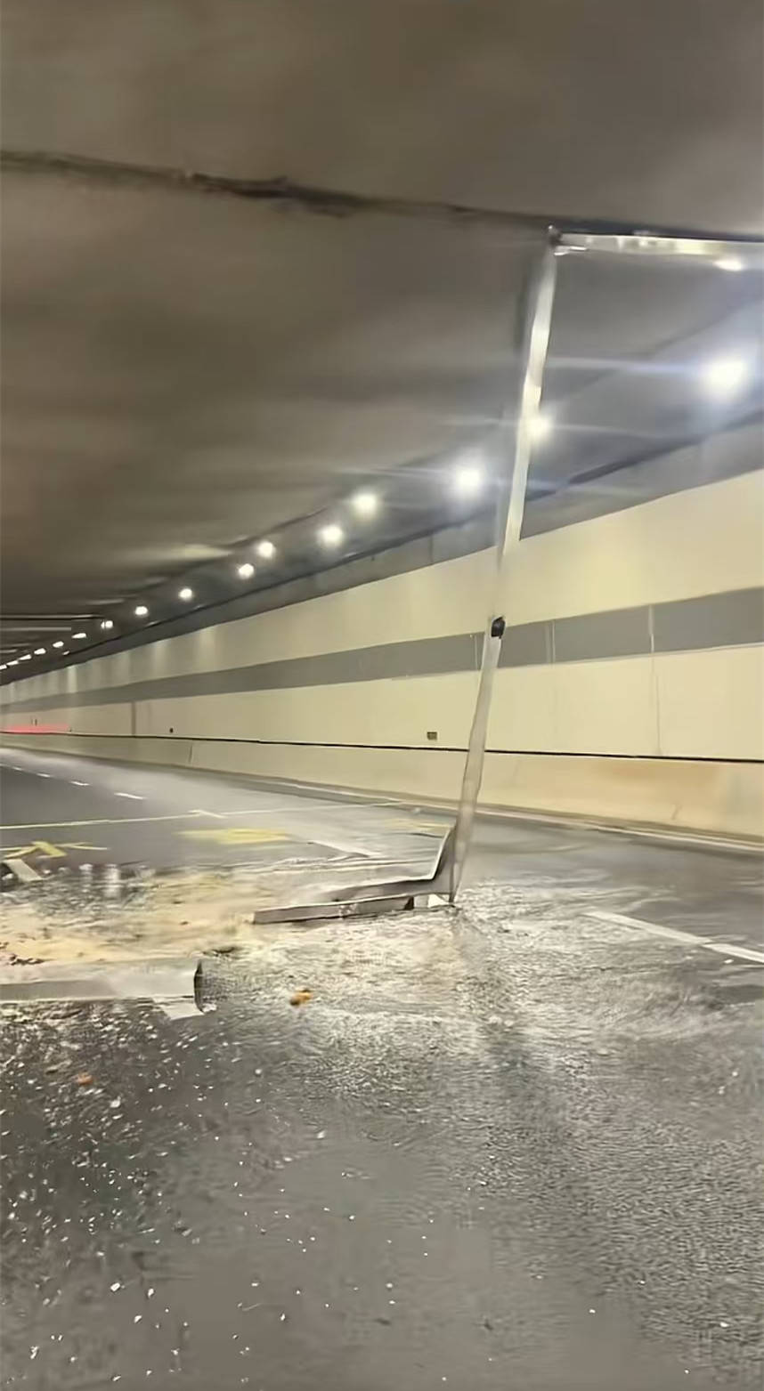 南通一湖底隧道有金属物件掉落，网友担心垮塌风险，回应：掉落物为不受力的引水设施