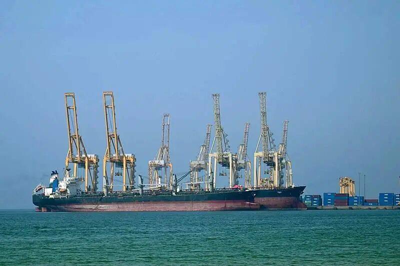 刚刚，伊朗发动袭击！霍尔木兹海峡，大消息！