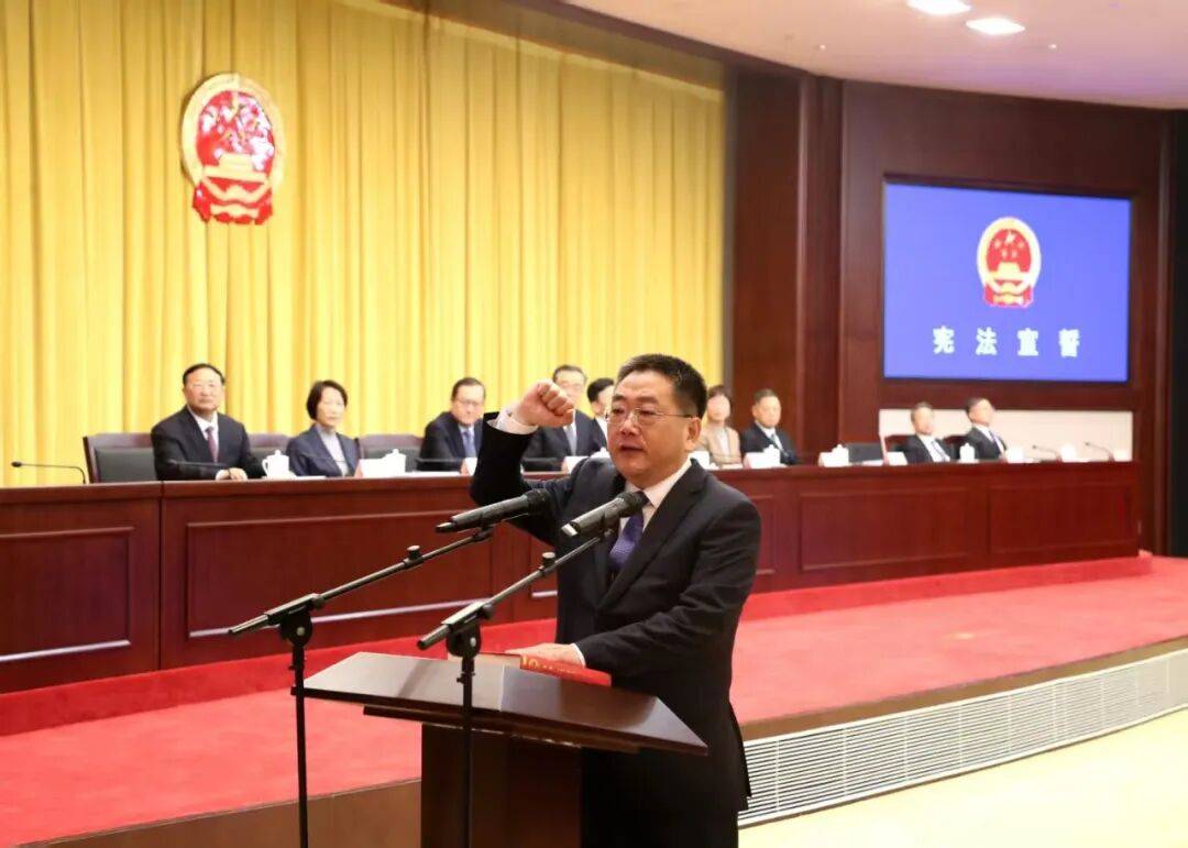 王维任苏州市副市长、代理市长